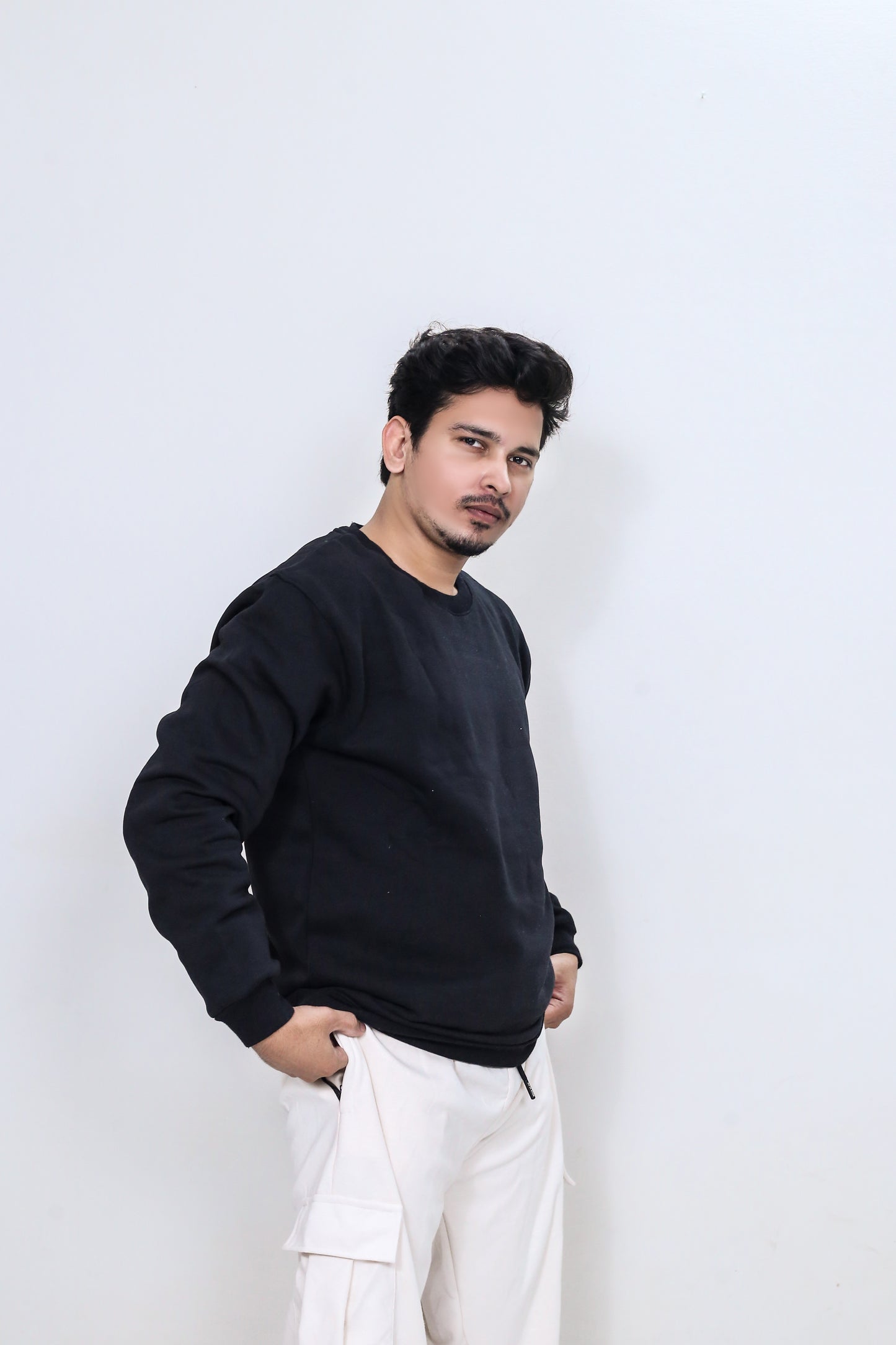 Plain Black Sweatshirt